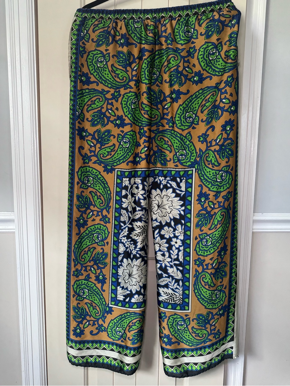 Zara Green and Gold Paisley Wide-Leg Satin Pants - Picture 4 of 8